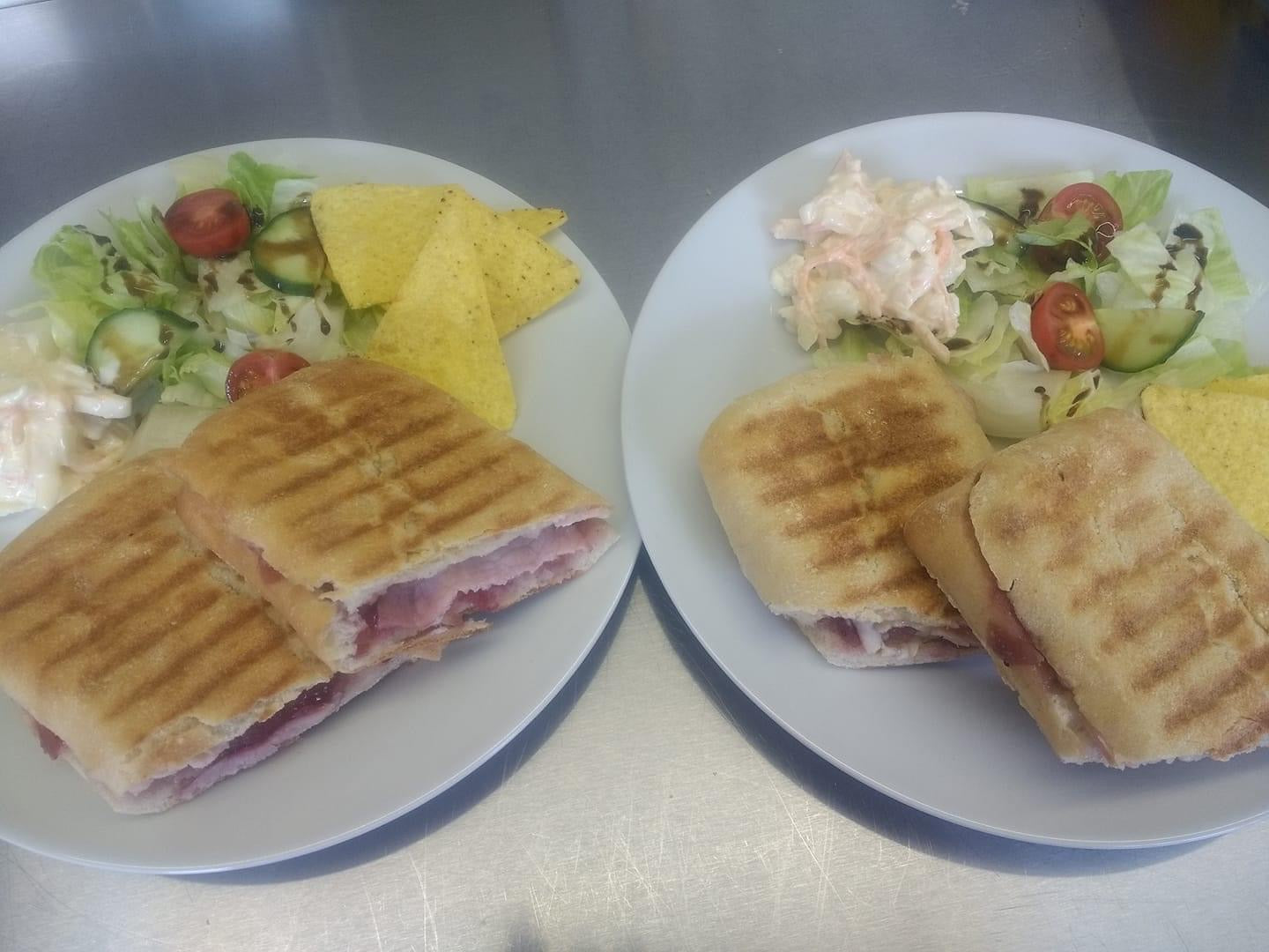 Paninis
